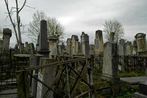 Czernowitz_new-cemetery_SAM7370