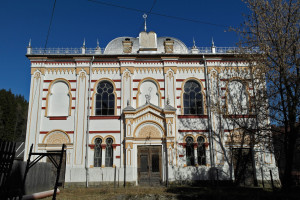 Vatra-Dornei_synagogue_SAM6841